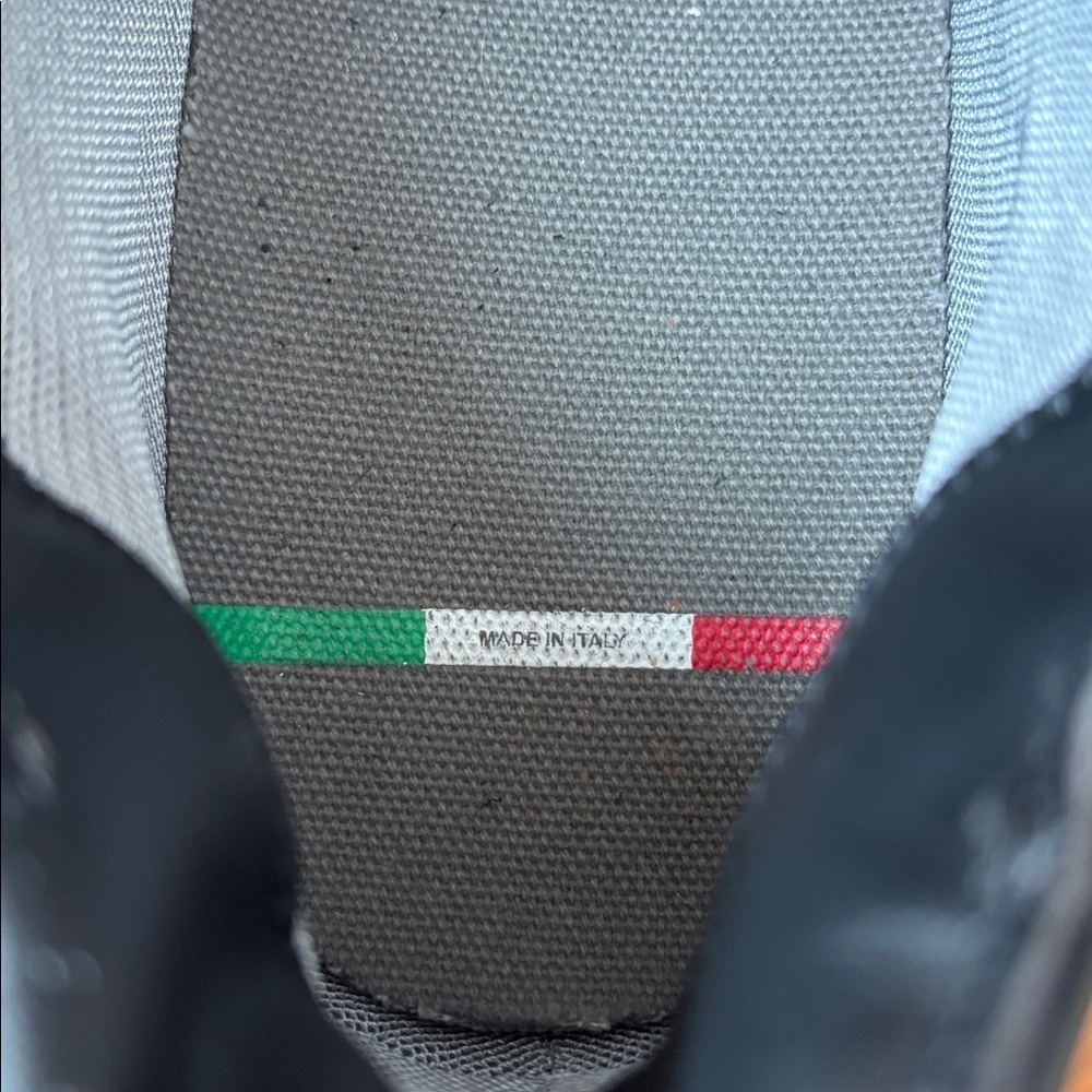 Jay lil Rose custom sneakers - Picture 10 of 15